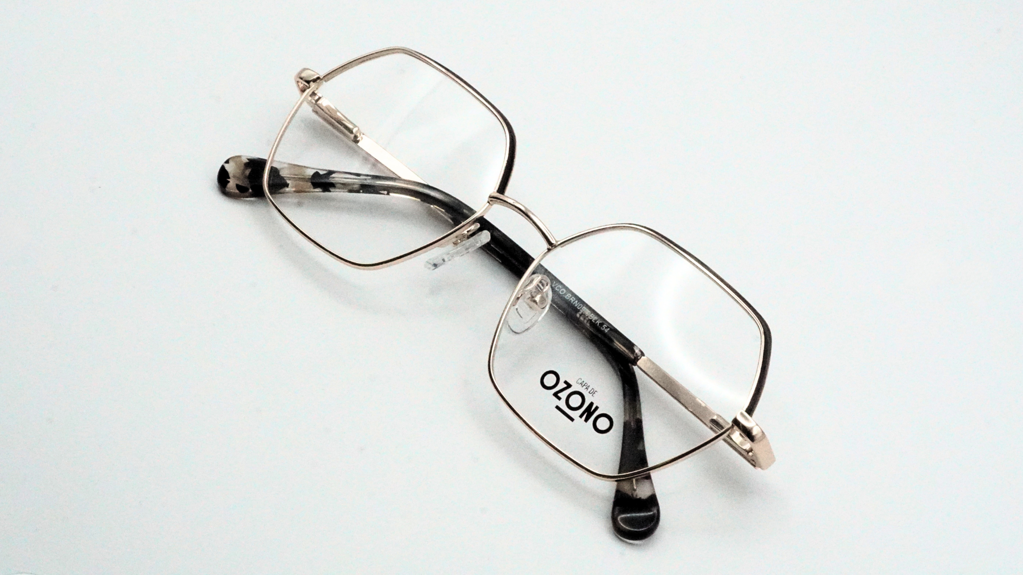 CAPA DE OZONO VCO.BRN09.0BLK.54