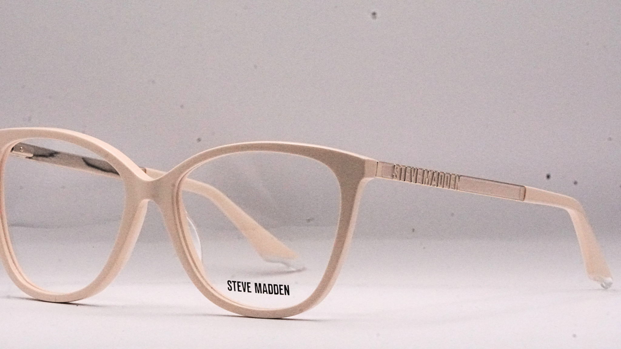 STEVE MADDEN VSD.30824.0PNK&0RED.55
