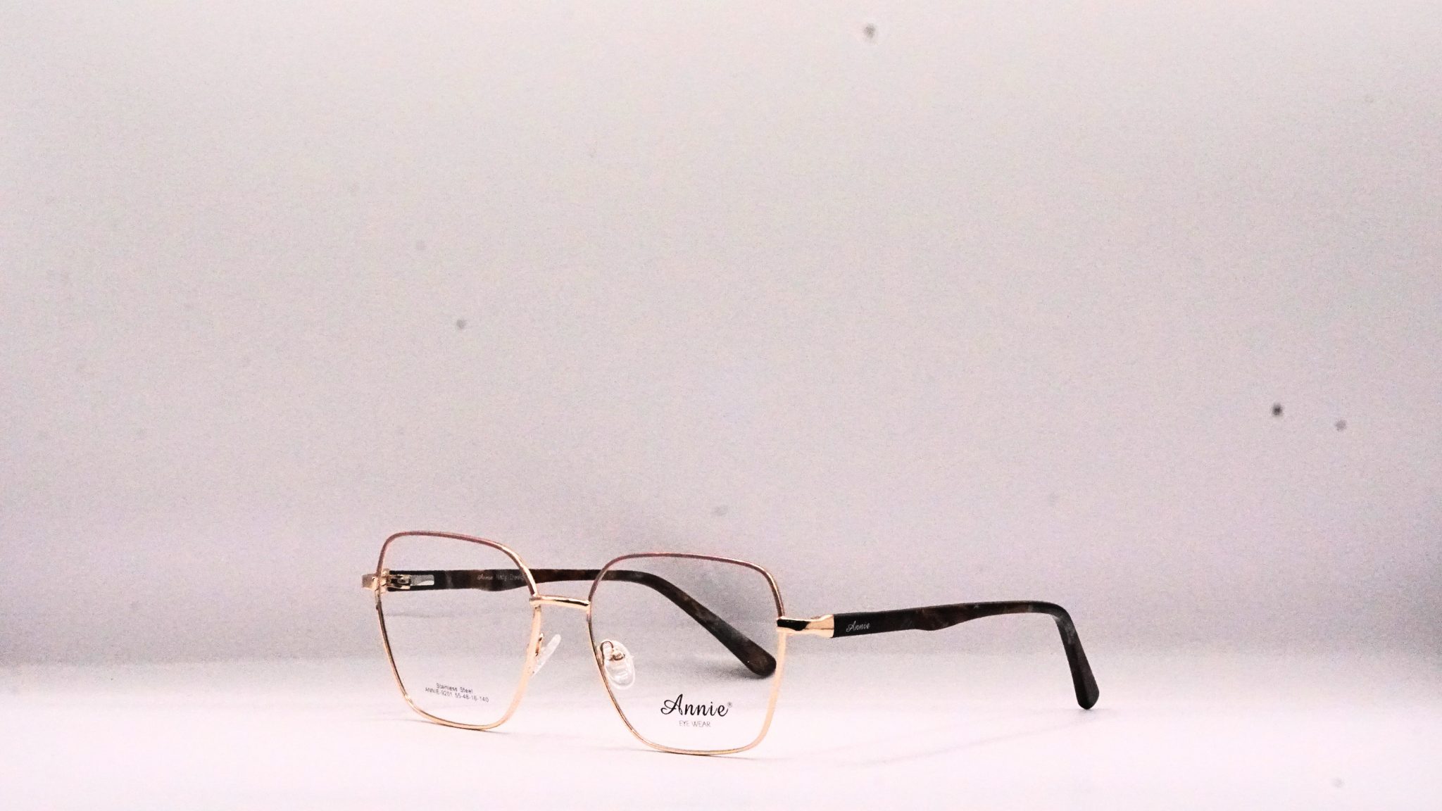 ANNIE 9201
