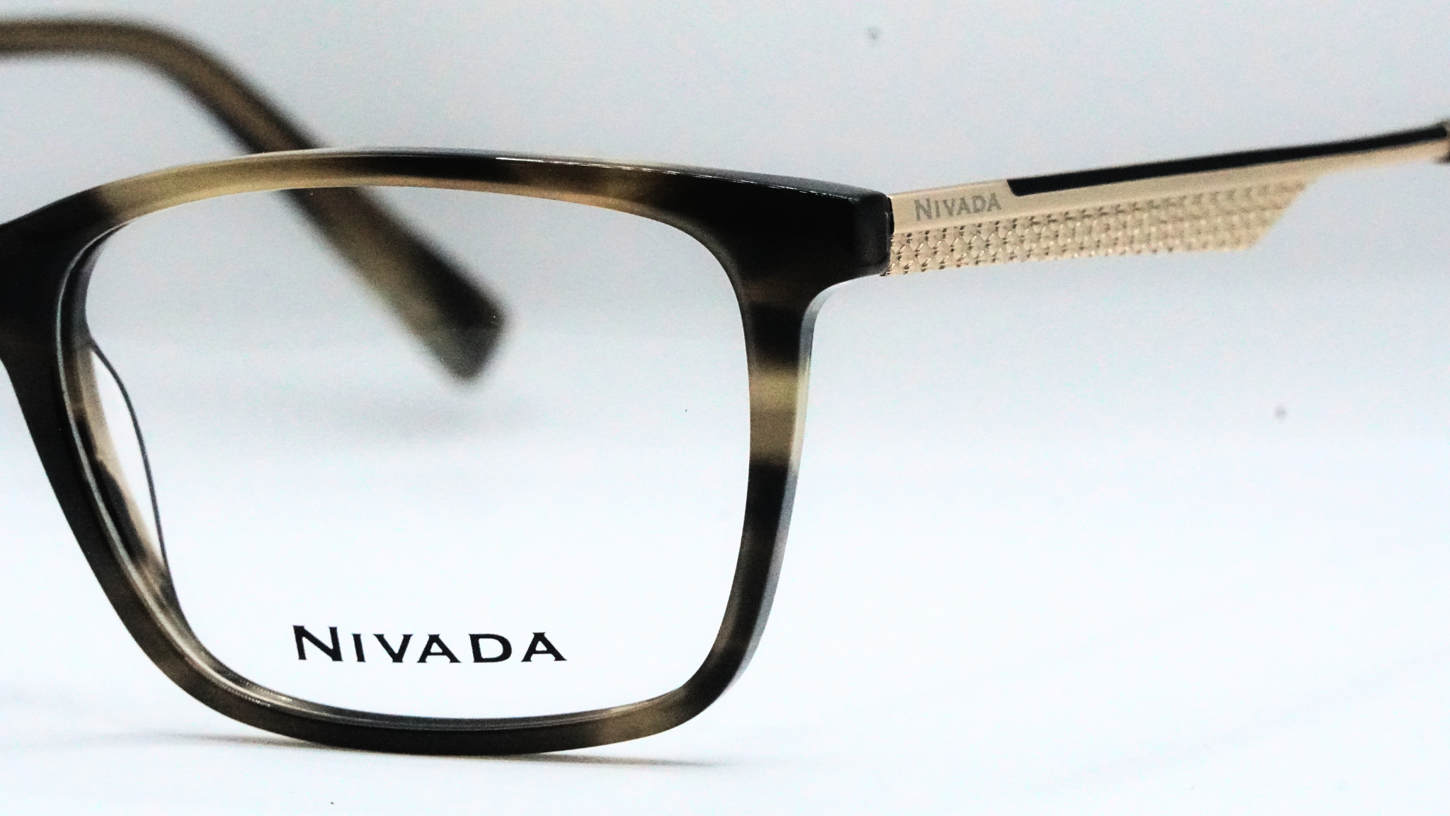 NIVADA VNV.0027A.YHRN.56