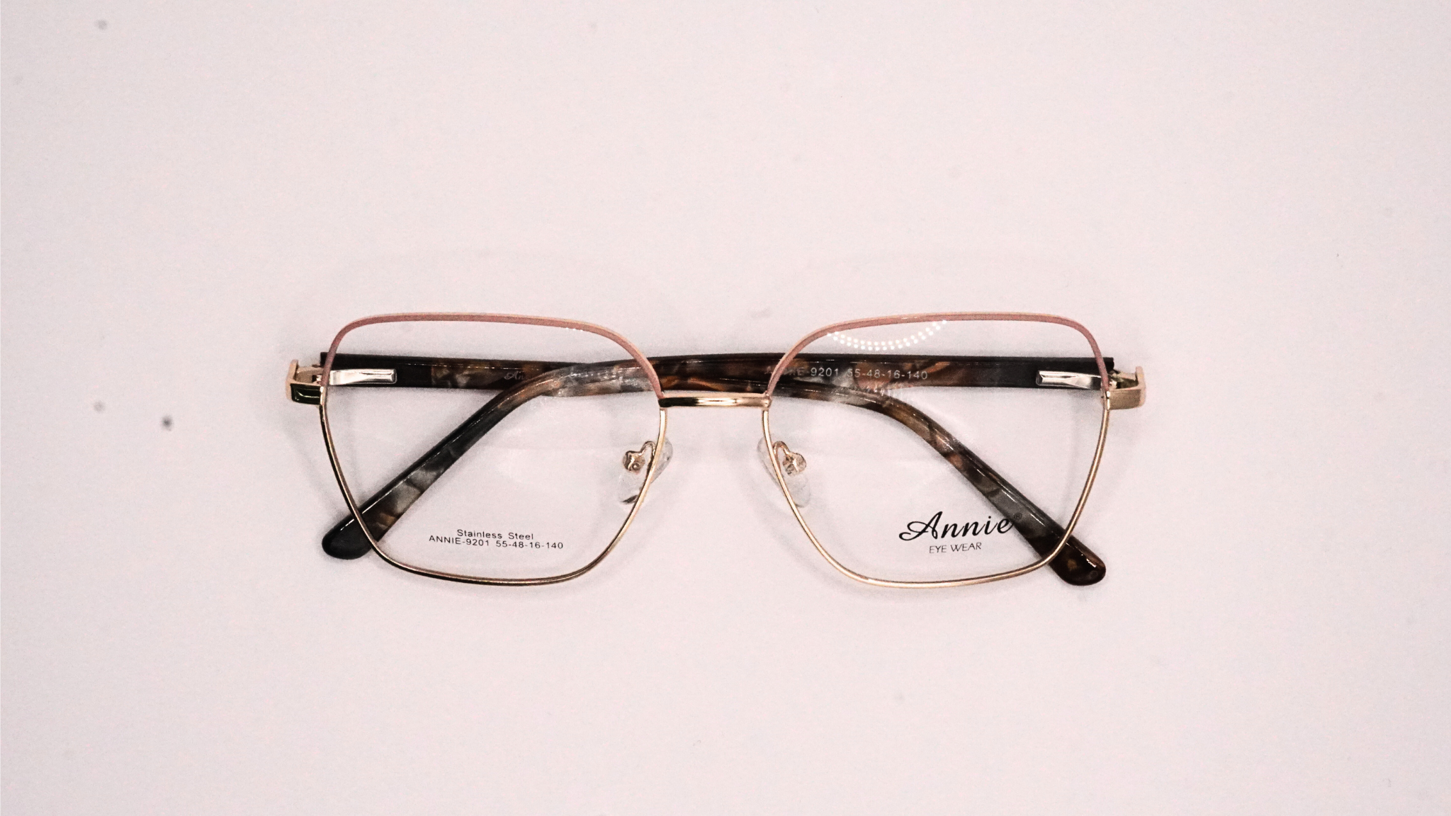 ANNIE 9201